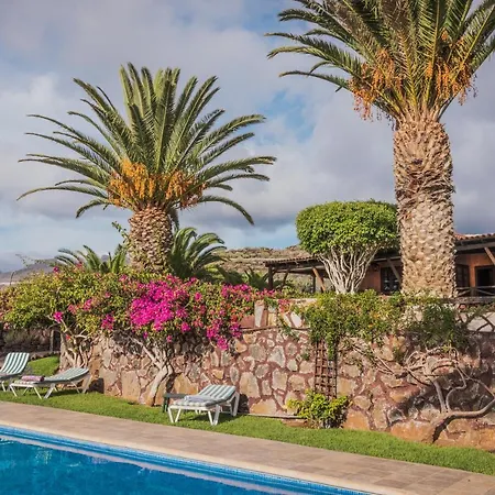Holiday home Casa Tara *